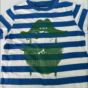 Boden pirate t-shirt, size 6-7Y